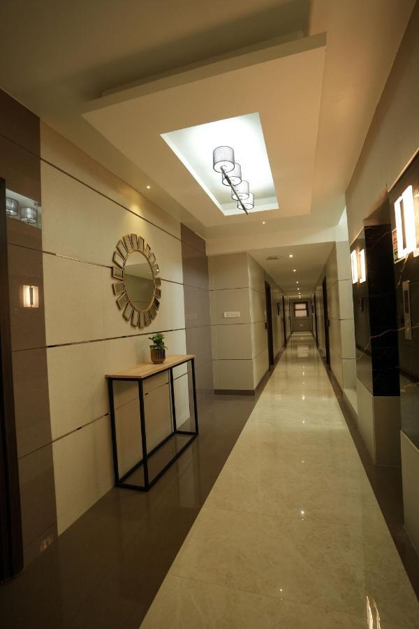 Sri Ambal Grand Hotell Virudunagar Exteriör bild