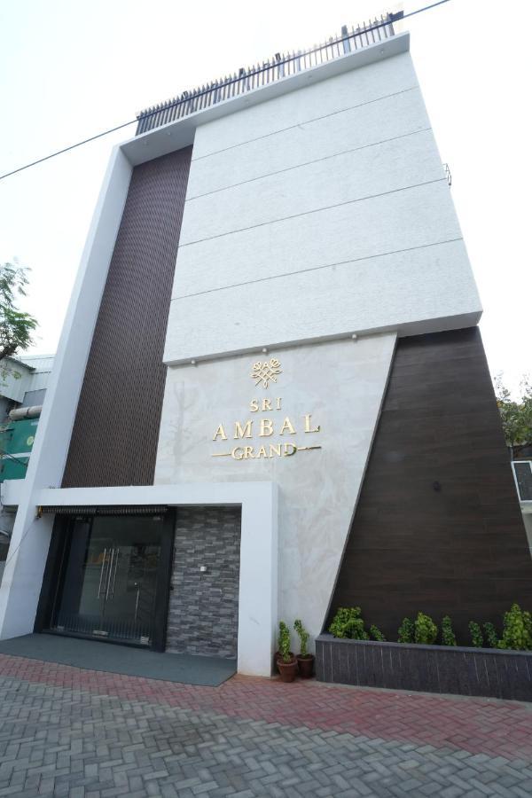 Sri Ambal Grand Hotell Virudunagar Exteriör bild