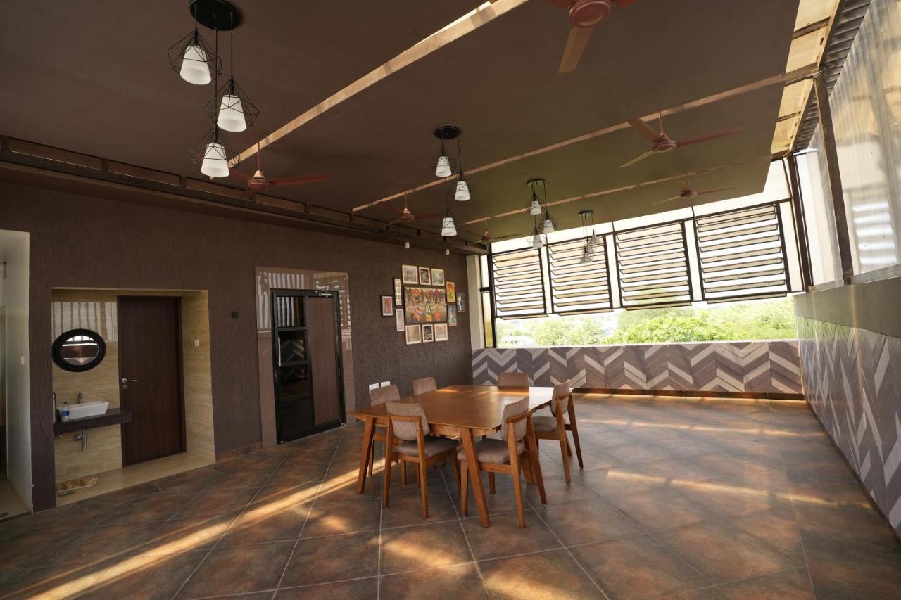 Sri Ambal Grand Hotell Virudunagar Exteriör bild